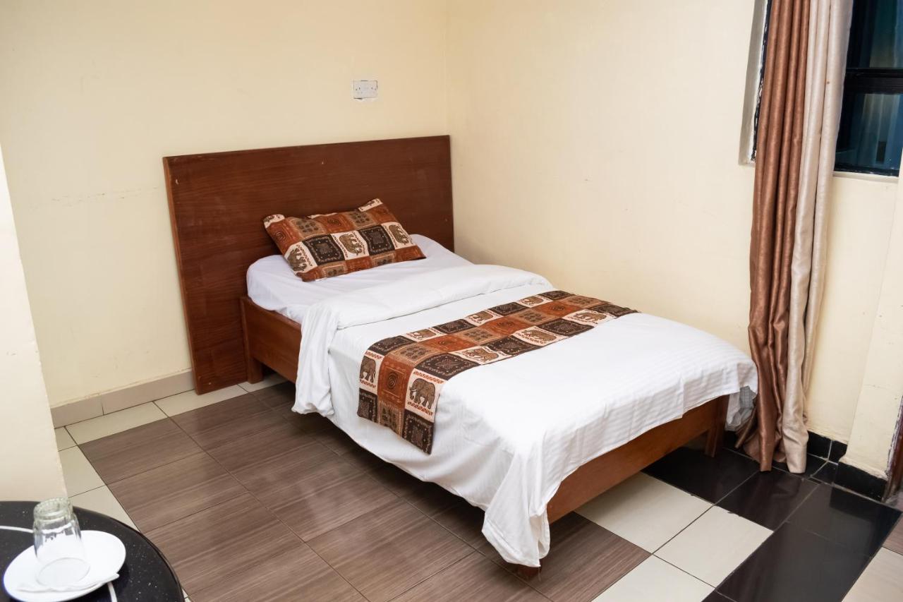 Ngara Riverside Lodge Nairobi Exterior foto